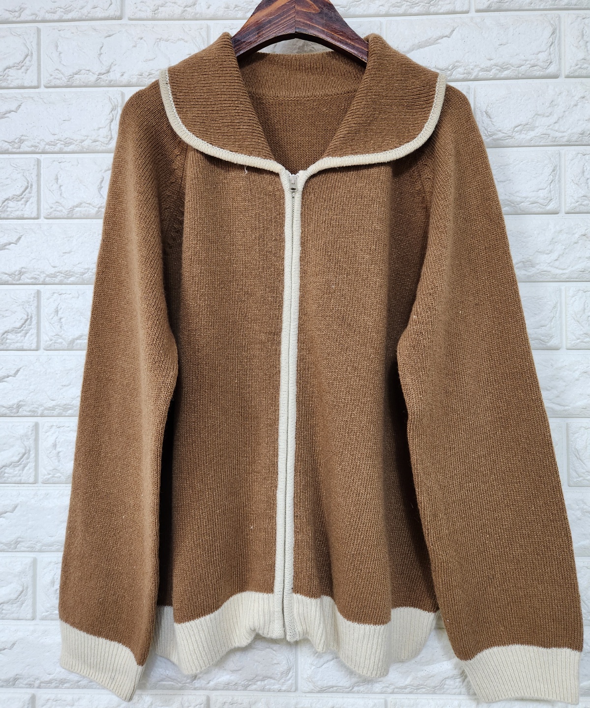 1948697120_XiNjWkUG_adec97f0dff7b7e59a323375f4e4175b7624612b.jpg 이미지크게보기