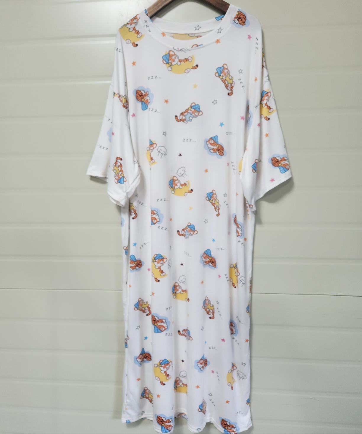 3695294320_6AtaxkCB_5464fc49766b86676c403984e0d0fcd0bb3106c7.jpg 이미지크게보기