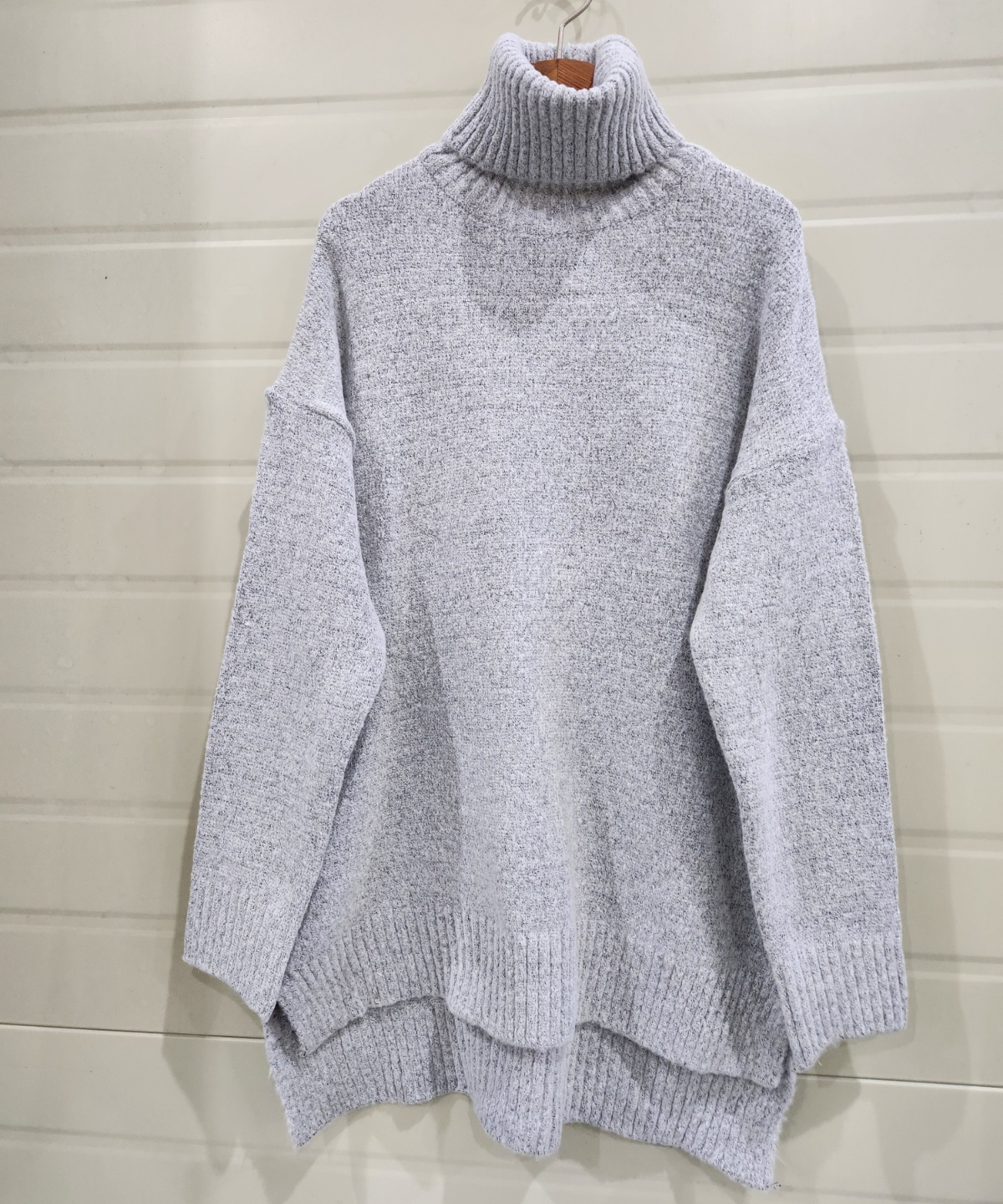 3695294320_UpeToSPh_77be34ec1bd1a6b8783f936c8a6dad4f2bff2e2e.jpg 이미지크게보기