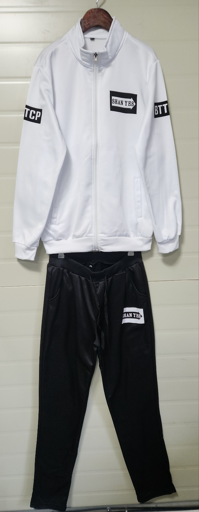 3695294320_vDKwHsMu_989115379ebe42734405bd7e589ec39911d43d4e.jpg 이미지크게보기