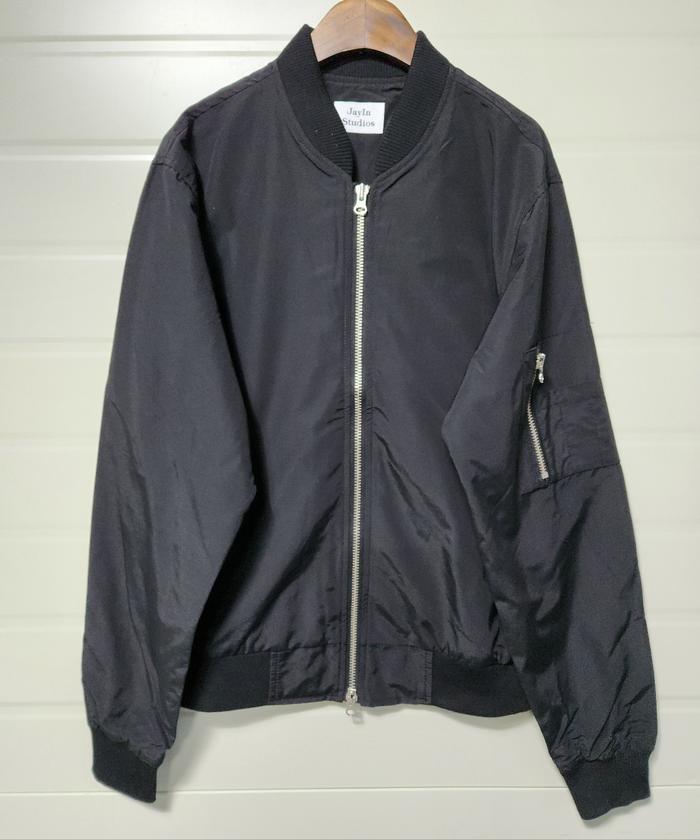 833513927_3LYjMEcz_85bff4939a2783375c2f6d06113d3f197249a456.jpg 이미지크게보기